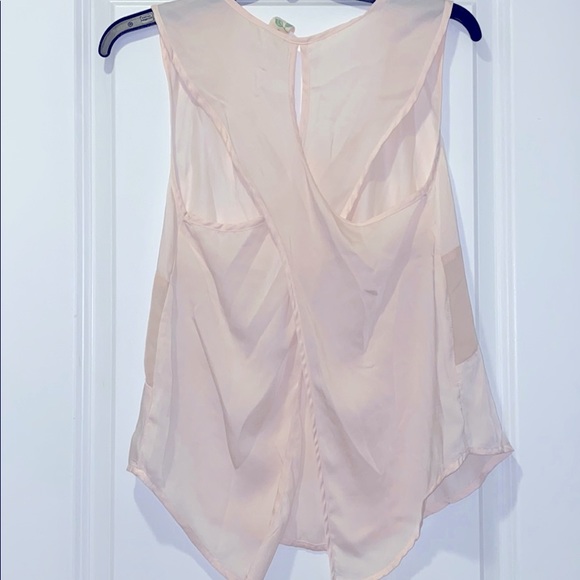 Boutique sheer backless tank - Picture 3 of 5